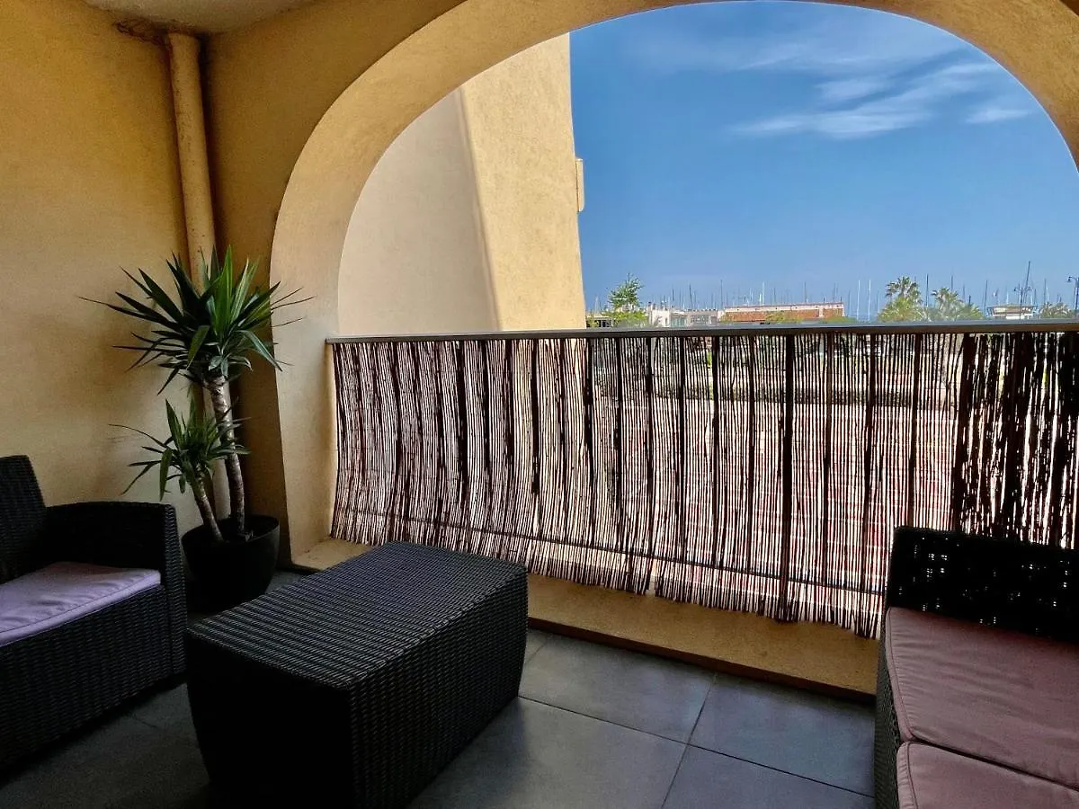 Le Port Plage Studio Tout Confort Terrasse Clim Hyeres 0*,